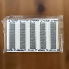 匿名配送　数量限定！耳つぼシール マグレイン 金粒 阪村研究所 100粒 クリアのサムネイル