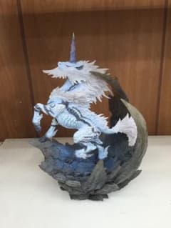 モンスターハンター クリエイターズ モデル キリン フィギュアのサムネイル