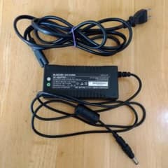 ELECOM ACアダプター 型式ACDC-FU1900BKのサムネイル