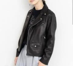 BEAUTY&YOUTH ラムレザーライダースジャケットのサムネイル