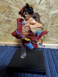 ONE PIECE 루피 이치 반 쿠지 라스트 원 상자 있음
