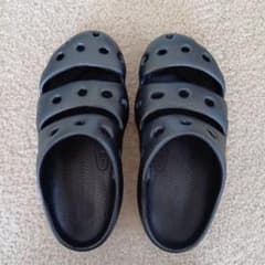 KEEN YOGUI US 10のサムネイル