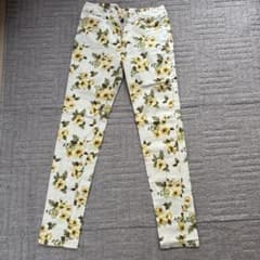 grove 花柄パンツ カジュアルパンツ Mサイズのサムネイル