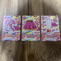 ピンクトルテコーデ 星宮いちごのサムネイル