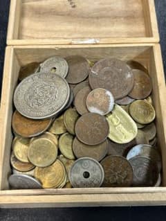 k*3様 桐箱入り(おまけ) 雑銭 貿易銀 万延小判 一銭 十銭 穴銭 古銭