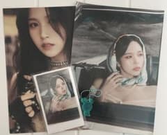 TWICE ミナ ポストカード&キーホルダーのサムネイル