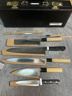 調理師専門学校　包丁セット　5本セット　鍵付き 調理師専門学校 包丁セット 5本セット 鍵付き - メルカリ