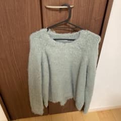 ニット セーターのサムネイル