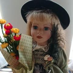 アンティークドールのサムネイル