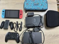 Nintendo Switch 本体 周辺機器赤/青 プロコントローラー付きのサムネイル