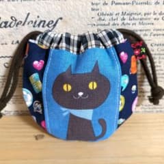ハンドメイド まるいミニ巾着 (ネコ ブルー ボタン柄) - メルカリ