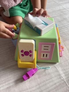 いたずら1歳 やりたい放題 ビッグ版 知育玩具のサムネイル