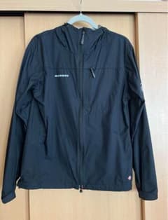 MAMMUT ウィンドストッパー ブラックジャケットのサムネイル