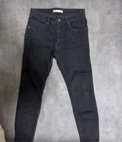 ZARA スキニーデニム ブラックのサムネイル