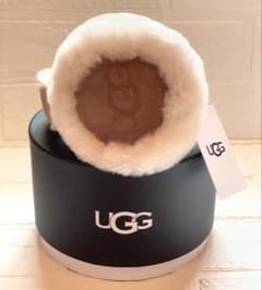 UGG アグイヤーマフ W 20955 ( Chestnut ) 新品•未使用 - メルカリ