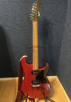 Squier Paranormal Strat-O-Sonic ストラップ付き Squier Paranormal Strat-O-Sonic ストラップ付き - メルカリ