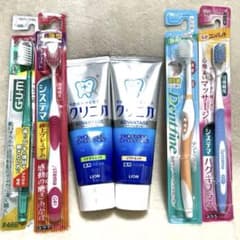 クリニカアドバンテージハミガキ粉2個・歯ブラシ4本のサムネイル