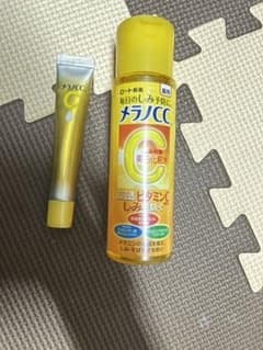 メラノCC 薬用しみ対策 美白化粧水  メラノCCプレミアム美容液のサムネイル
