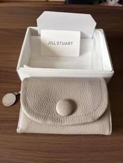 JILL STUART 二つ折り財布のサムネイル