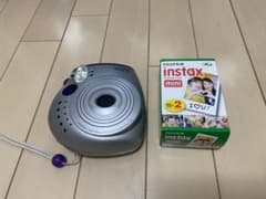 チェキ　instax mini20 ＋　フィルム10シート付きのサムネイル