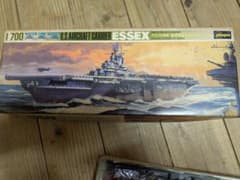 当時物 1/700 アメリカ海軍 航空母艦エセックス ウォーターライン 日本製のサムネイル
