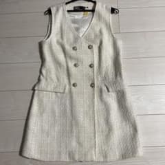 ZARA ツイードノースリーブ ダブルブレスト ワンピース　ホワイトMのサムネイル