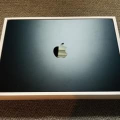 Apple MacBook Air M2チップ搭載モデルのサムネイル