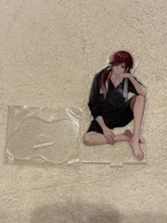 ローレン・イロアス にじさんじ×サウナボーイ アクリルスタンド 台座付のサムネイル