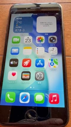 iPhone SE2 64GB ブラック バッテリー最大容量82% - メルカリ
