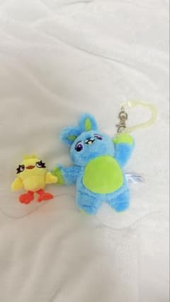 [미품] 봉제인형 매력 덕키 & 토끼 열쇠 고리 디즈니 리조트