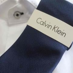 定価１万！新品未使用CalvinKleinネイビーネクタイ  902のサムネイル