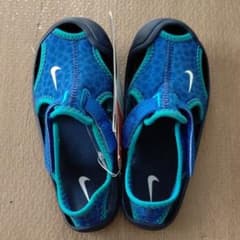 【新品·未使用】NIKE リトルサンレイプロテクト サンダルのサムネイル
