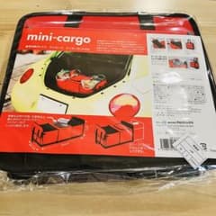 【新品未使用】車用収納ボックス ミニカーゴ クーラーボックス付 レッド　キャンプのサムネイル
