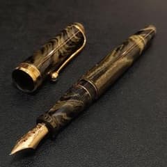 貴重CFペン先】アウロラ 88 エバニテ ジャーラ CF - メルカリ