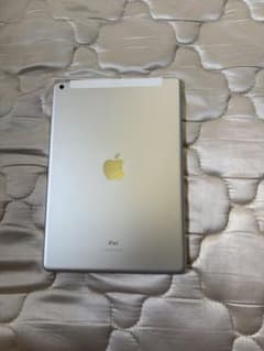 Apple iPad 第9世代 64GB Wi-Fi シルバー 動作確認済み - メルカリ