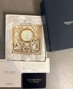 MIKIMOTO 置時計 アクリル ゴールド アラベスクのサムネイル