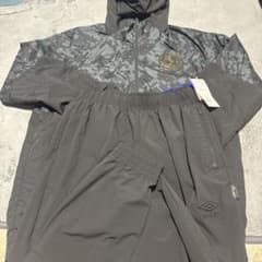 ガンバ大阪 umbro 支給品ウェア上下セット L - メルカリ