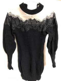 【みら様専用】バレンタインデートに♡透けレースの黒ニットワンピースのサムネイル
