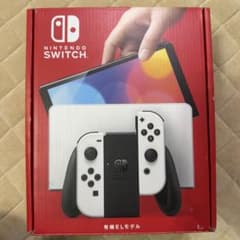 Nintendo Switch 有機ELモデル ホワイト/ブラックのサムネイル