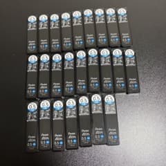 超お得品‼️Pentel Ain 0.5 HB シャープペンシル替芯 25個セットのサムネイル