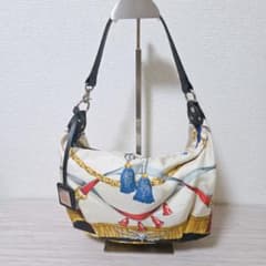 latitude momo ショルダーバッグ シルクスカーフバッグ タッセル柄 