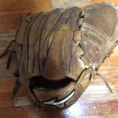 野球グローブミズノ投手用のサムネイル