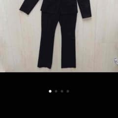 (即買い大歓迎)ブラックのスーツパンツのサムネイル