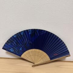 ソラシドエア　扇子 紺色 花柄 専用ケース付きのサムネイル