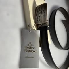 Vivienne Westwood ベルト　30年位前の商品　未使用　本革　黒色 Vivienne Westwood ベルト 30年位前の商品 未使用 本革 黒色 - メルカリ