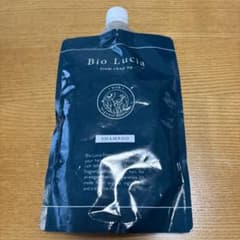 ♥️Bio Lucia シャンプー 300ml 詰め替え用は - メルカリ