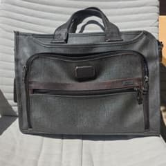蟹*様 TUMI ビジネスバッグ グレー 261110EG2のサムネイル