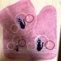 【ほぼ未使用】ジブリ　魔女の宅急便　のトイレマット　便座カバーのサムネイル