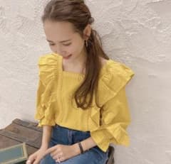 大幅値下げ‼︎メゾンマーブル　フリルブラウス　MAISON MARBLEのサムネイル