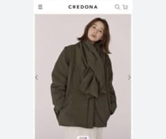 半額！！新品クレドナ　アウターのサムネイル